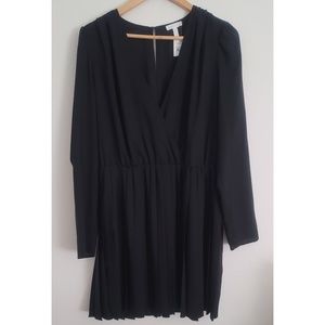 NWT Leith Dress with pleated skirt (L)